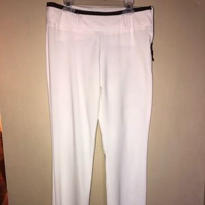 White wide fit pants